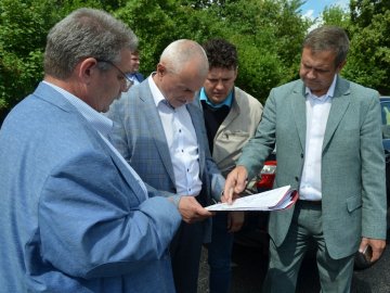 Савченко проінспектував ремонт доріг на Волині