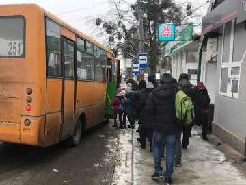 Маршрутку № 29 відновлювати не будуть: як у Луцьку вирішать проблемний доїзд з вулиці Володимирської.ВІДЕО