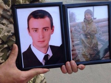 Полонений український боєць кинувся на міни разом із бойовиком