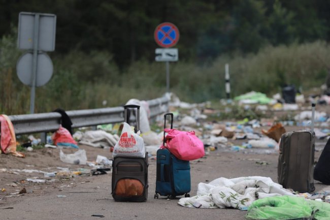 Хасиди повністю залишили український кордон і повертаються додому. ФОТО