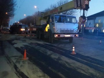 Аварія на Дубнівській: вулицю перекрила поліція. ФОТО