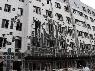 ЗСУ вдарили по готелю з окупантами у Херсоні: 7 загинуло