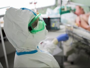 В Україні – менше 10 тисяч нових випадків коронавірусу за добу