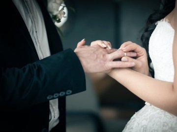 Магічна сила вісімок: скільки пар одружилися в Луцьку 8 серпня