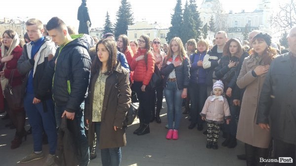 Лучани попрощались із загиблим Героєм Олегом Горкавчуком. ФОТО