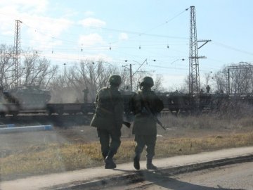 Російські військові не поспішають покидати кордон України, - ДПС