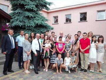Волинянина, який виховує 15 дітей, нагородили орденом «За заслуги»