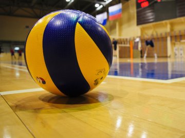 У Луцьку хочуть виділити 100 тисяч з міської казни на волейбольний клуб