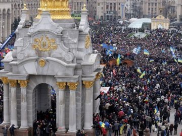 Українців знову кличуть на Віче до Києва