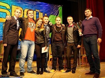 «Талановита молодь змінить Україну!» – кандидат у народні депутати Іванюк *
