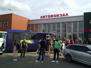 У Луцьку ветерани АТО заблокували рух приміського транспорту
