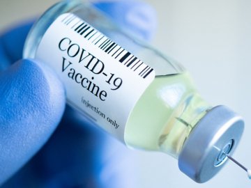 Волиняни пасуть задніх у вакцинації від коронавірусу. ВІДЕО