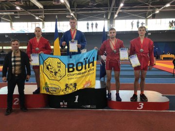Волинські бойові самбісти завоювали 17 медалей на чемпіонаті України. ФОТО