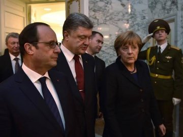 Порошенко, Олланд і Меркель обговорюватимуть корупцію в Україні. ВІДЕО