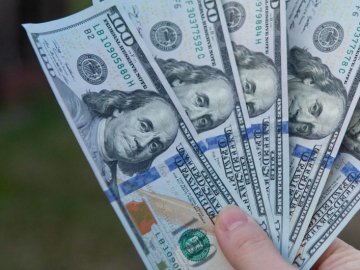 Долар і євро здорожчали: курс валют у Луцьку на 6 жовтня