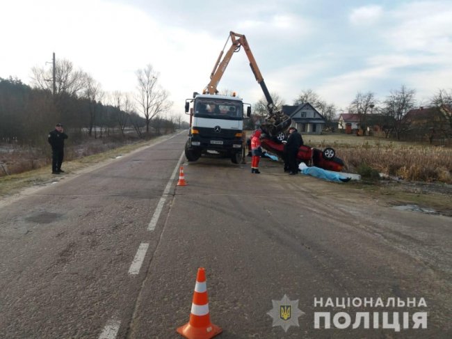 На Львівщині потонув автомобіль із 4 хлопцями, усі загинули. ФОТО