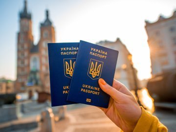 Що значить безвіз для українців: правила перетину кордону