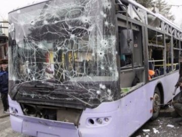 У Франції розстріляли автобус з дітьми. ФОТО