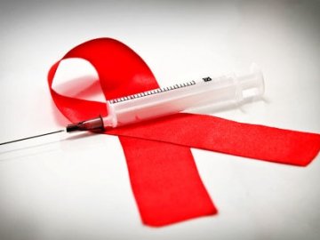 У Луцьку під час безкоштовного медогляду у однієї людини виявили СНІД. ВІДЕО