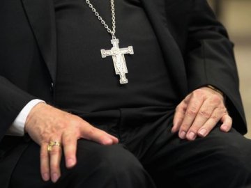 На Донеччині терористи викрали польського священика