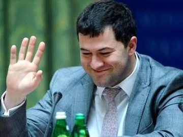 У Луцьку 10 людей проголосували за Насірова