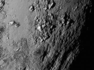 NASA опублікувало перше детальне фото Плутона. ФОТО.ВІДЕО