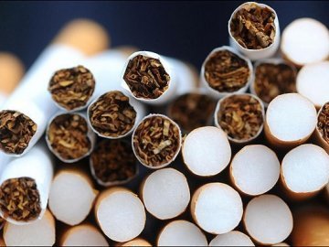 На волинській митниці вилучили цигарок на шість мільйонів