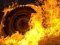 Через аварію вщент згоріла іномарка у Києві