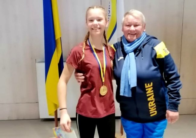 Юна волинянка виборола золото на Чемпіонаті України з лижних гонок