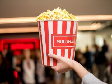 У кінотеатрі «Multiplex» покажуть фільм «Робін Гуд». ВІДЕО*