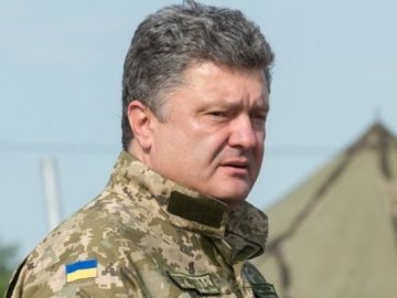 Україна нарощує військову потужність, - Порошенко