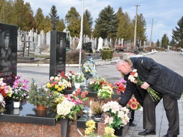 Делегація з Волноваха вшанувала загиблих атовців із Луцька