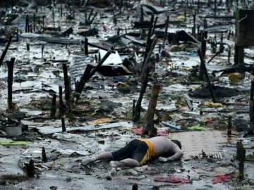 На Філіппінах потужний тайфун убив людей. ФОТО