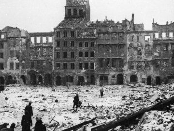 У Польщі збитки від Другої світової війни оцінили в 850 мільярдів