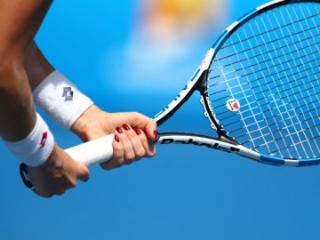 Навіщо тенісисти використовують напульсники?*
