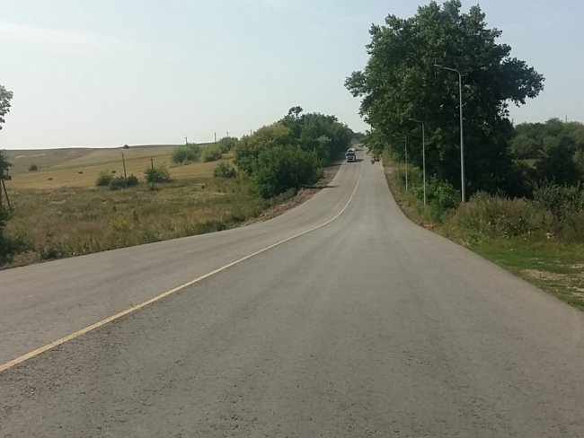 На Волині через ремонт дороги частково обмежили рух транспорту. ФОТО