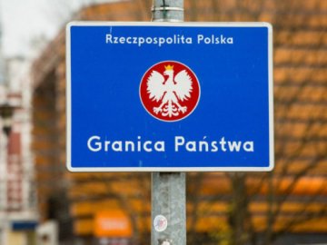 Польща вводить обов’язковий 10-денний карантин для туристів, зокрема і українських