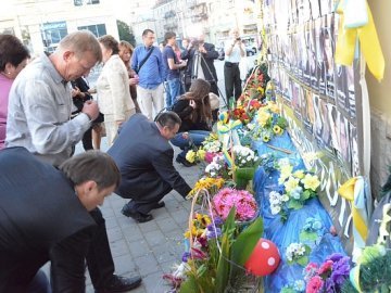 У Луцьку вшанували пам'ять  Георгія Ґонґадзе. ФОТО