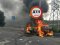 Під час аварії у Києві вибухнув і згорів автомобіль