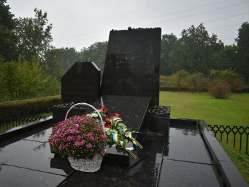 У Луцьку вшанували пам'ять жертв Бабиного Яру
