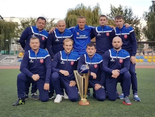 «Хочеться вийти в поле і кричати»: коронавірус вбив всю сім'ю лікаря з Вінниці 