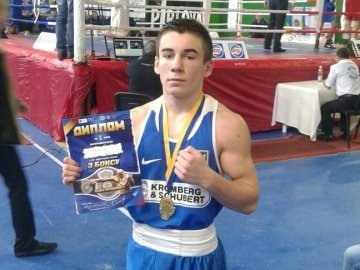 Луцький боксер здобув золото на  всеукраїнському турнірі