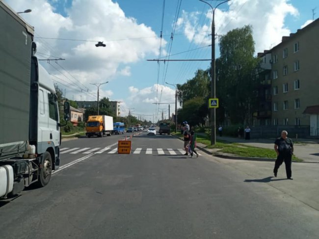 У поліції повідомили деталі аварії в Луцьку, у якій загинула 10-річна дитина 