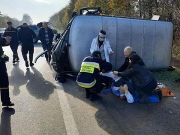 На Рівненщині «швидка» потрапила в аварію під час виїзду на іншу ДТП: фельдшер відсудив у винуватця 700 тисяч