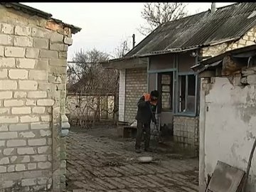 На Донбасі внаслідок обстрілу «Градами» перестала розмовляти дитина. ВІДЕО