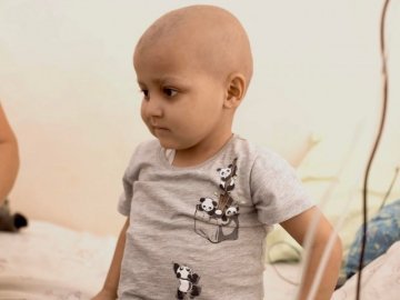 3-річному хворому на рак хлопчику з Волині стало гірше: щодня потрібні донори крові