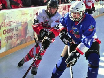 В Україні розпочався чемпіонат світу з хокею 