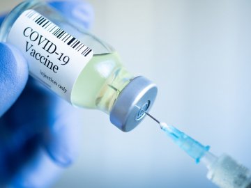 Волинянам розповіли, коли вакцинуватися тим, хто перехворів на COVID-19