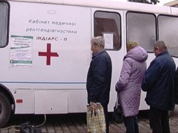Волонтери в Луцьку розповідають про небезпеку туберкульозу
