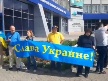 У Росії активісти пікетували проти війни з Україною. ВІДЕО